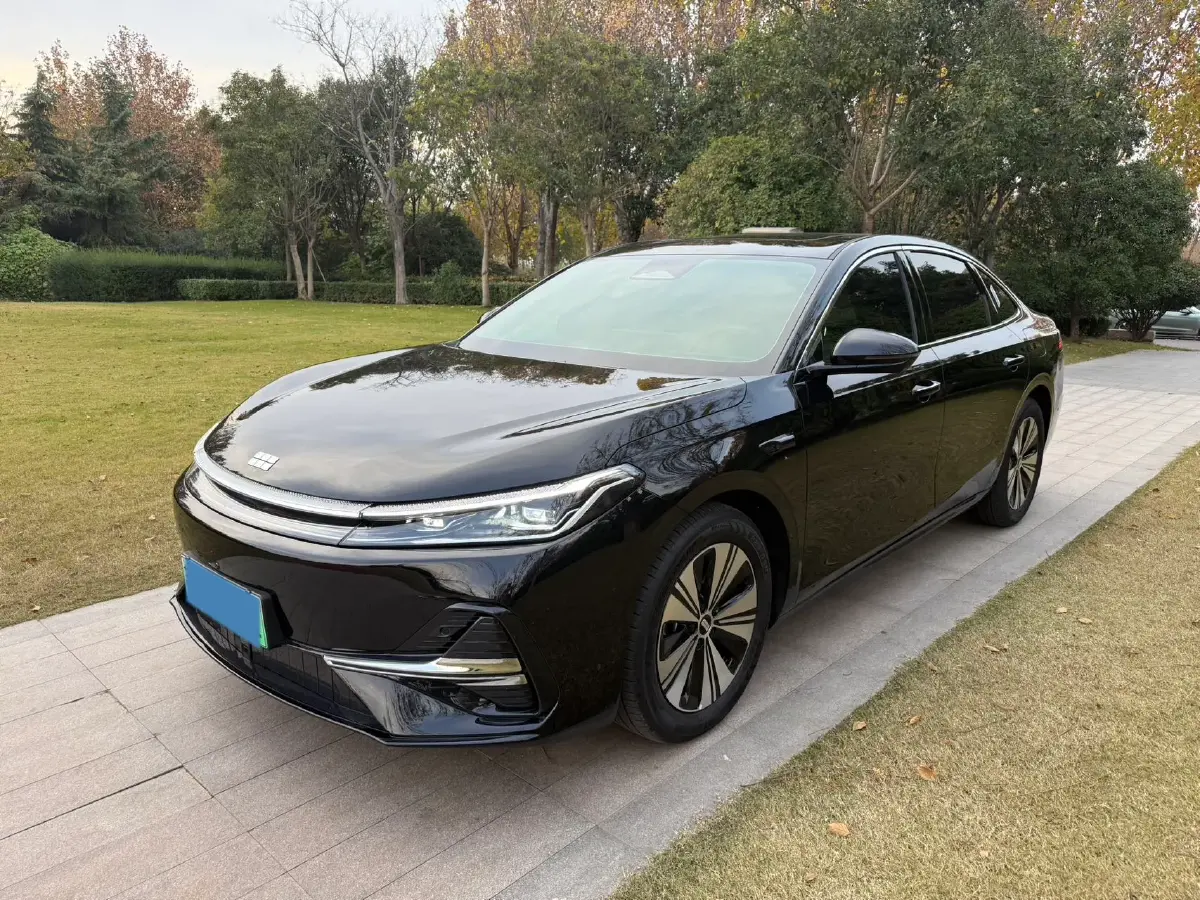 2025 Geely Galaxy A7 1.5L 112HP L4 1DHT PHEV