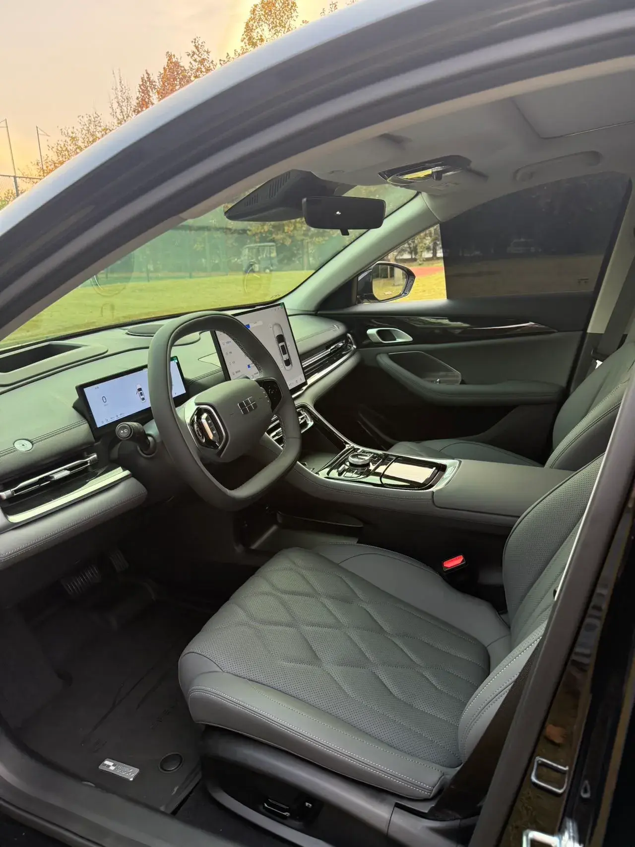 2025 GEELY GALAXY thumbnail 4