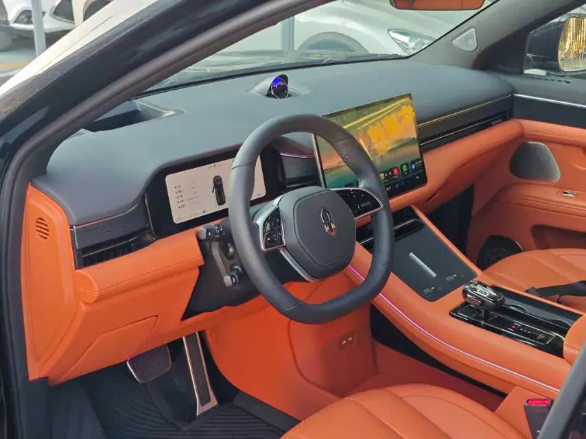 2024 AITO AITO thumbnail 4