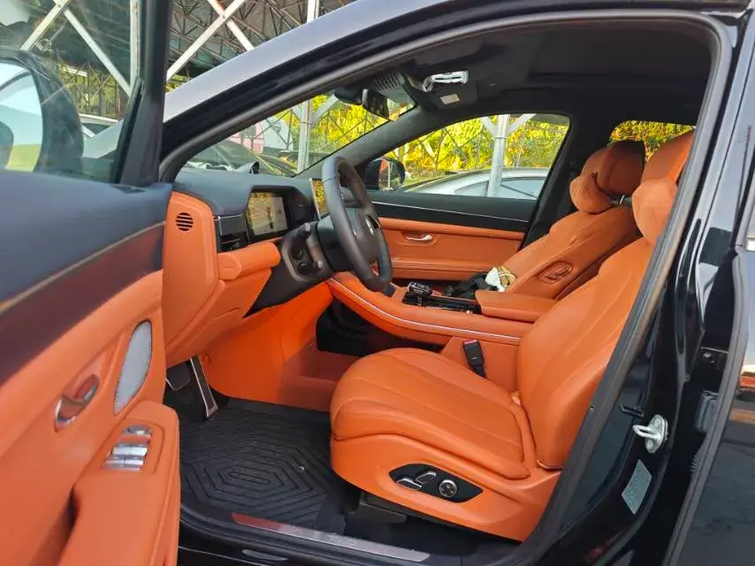 2024 AITO AITO thumbnail 3