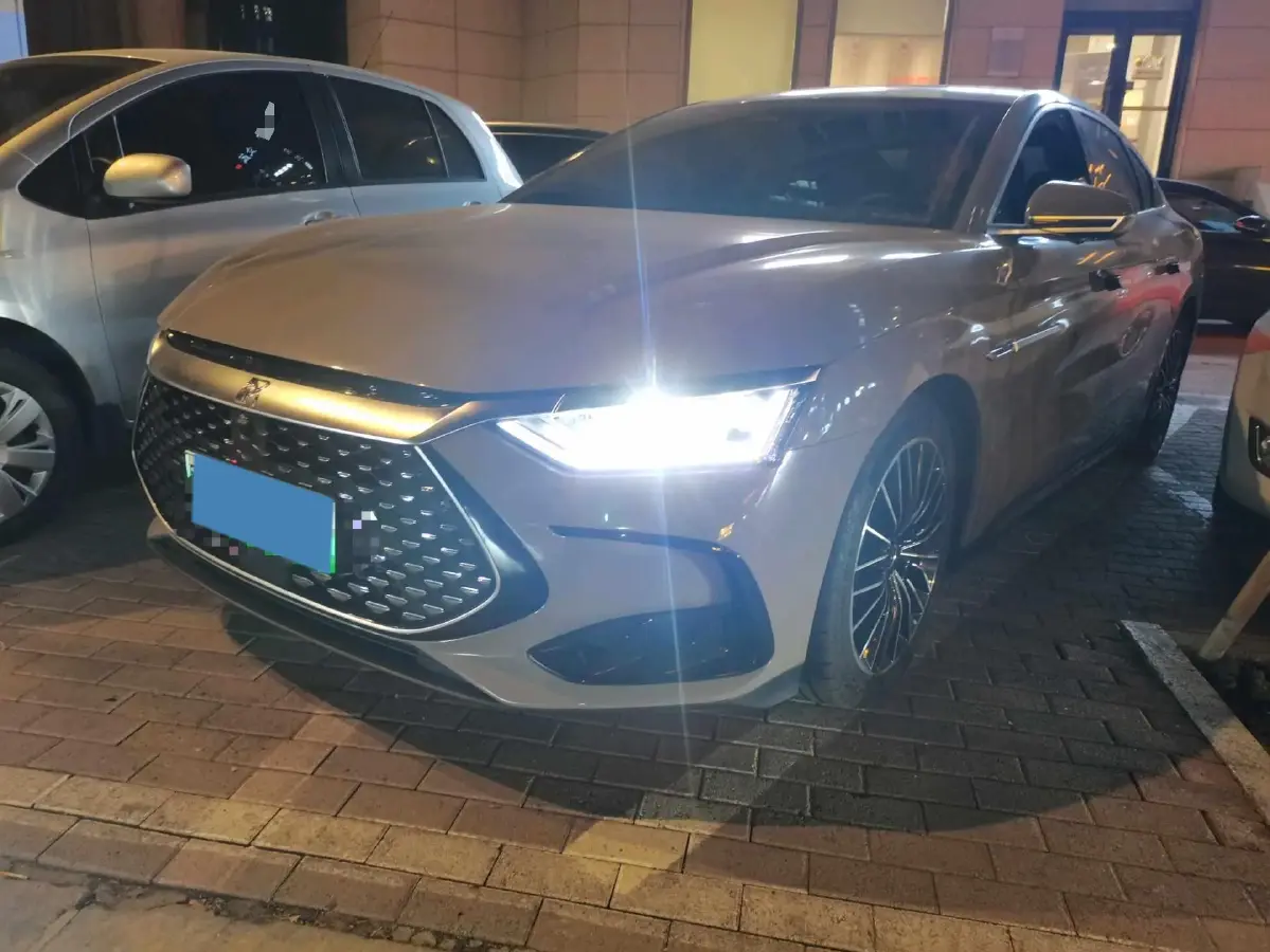 2022 BYD Han 1.5T 139HP L4 E-CVT PHEV 18.3KWH