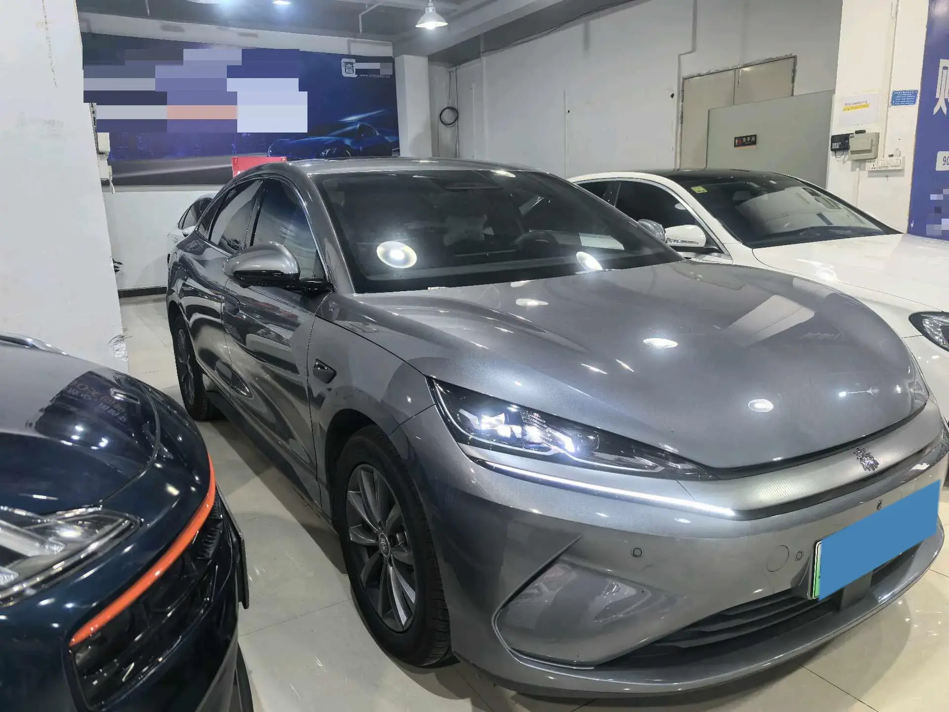 2025 BYD QINL thumbnail 2