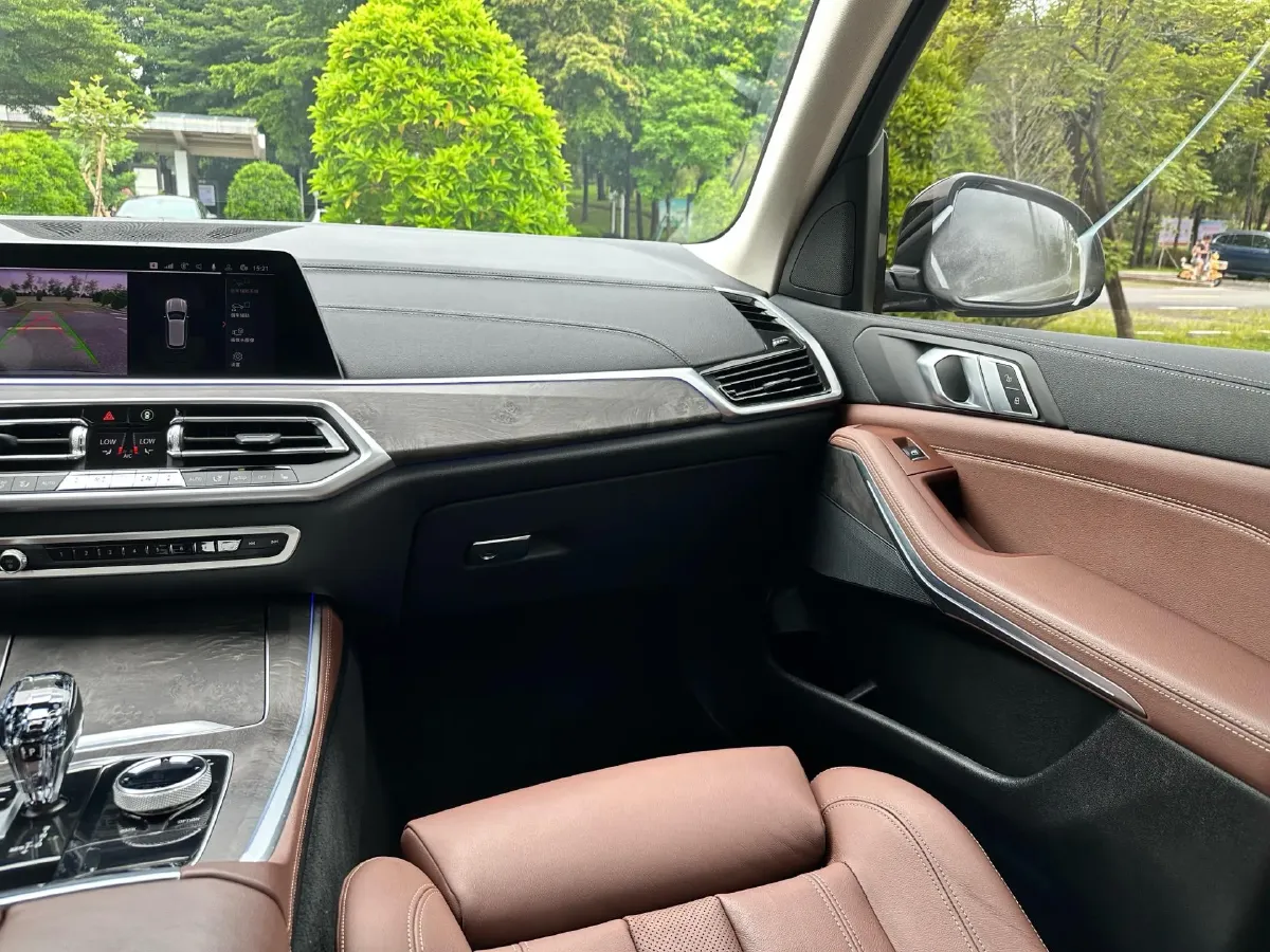 2021 BMW X5 2.0T 265HP L4 8AT,autocango,china used car exporter,china ev exporter,chinese used car exporter,chinese used ev exporter