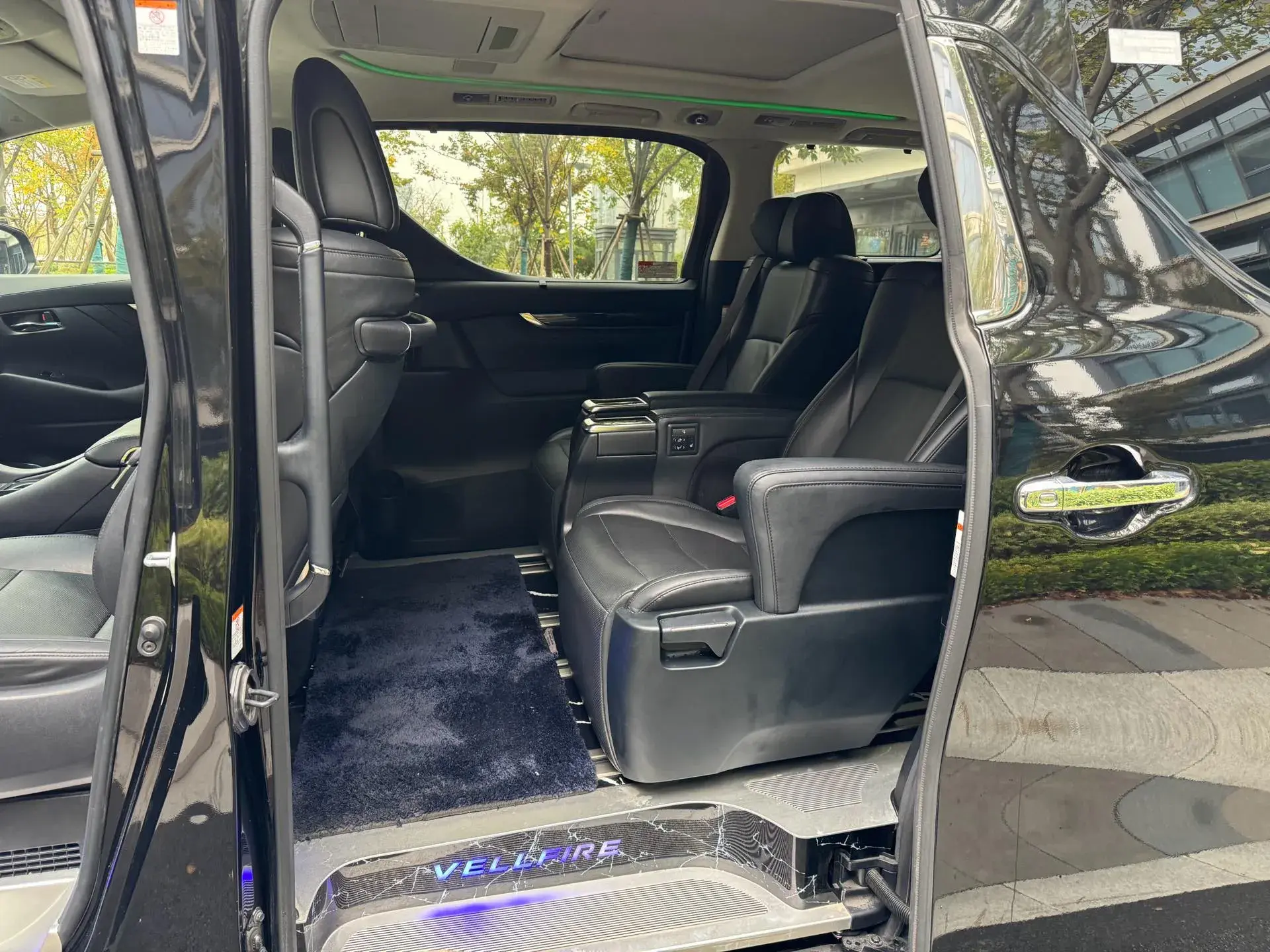 2021 TOYOTA VELLFIRE thumbnail 3