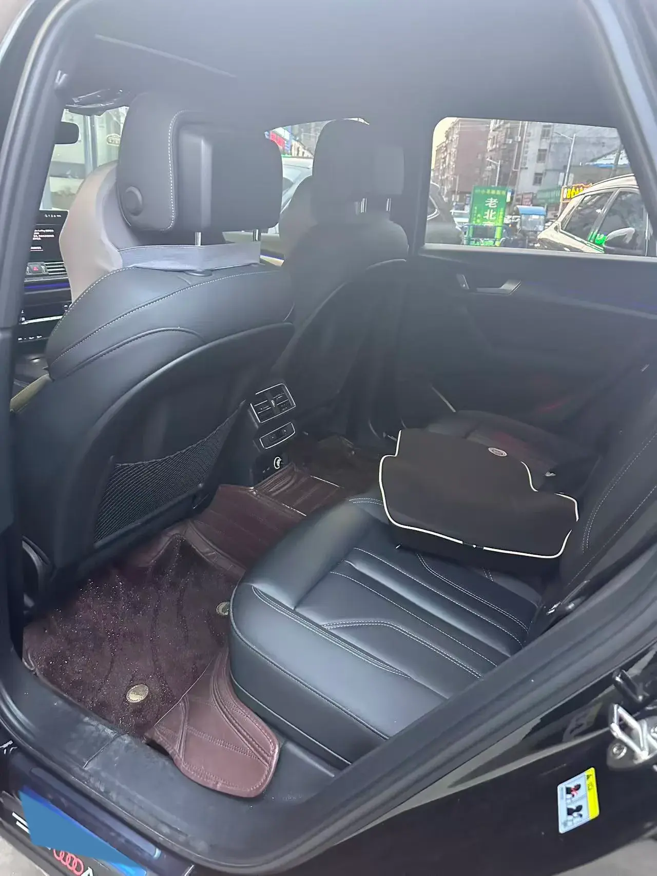 2022 AUDI Q5L thumbnail 3