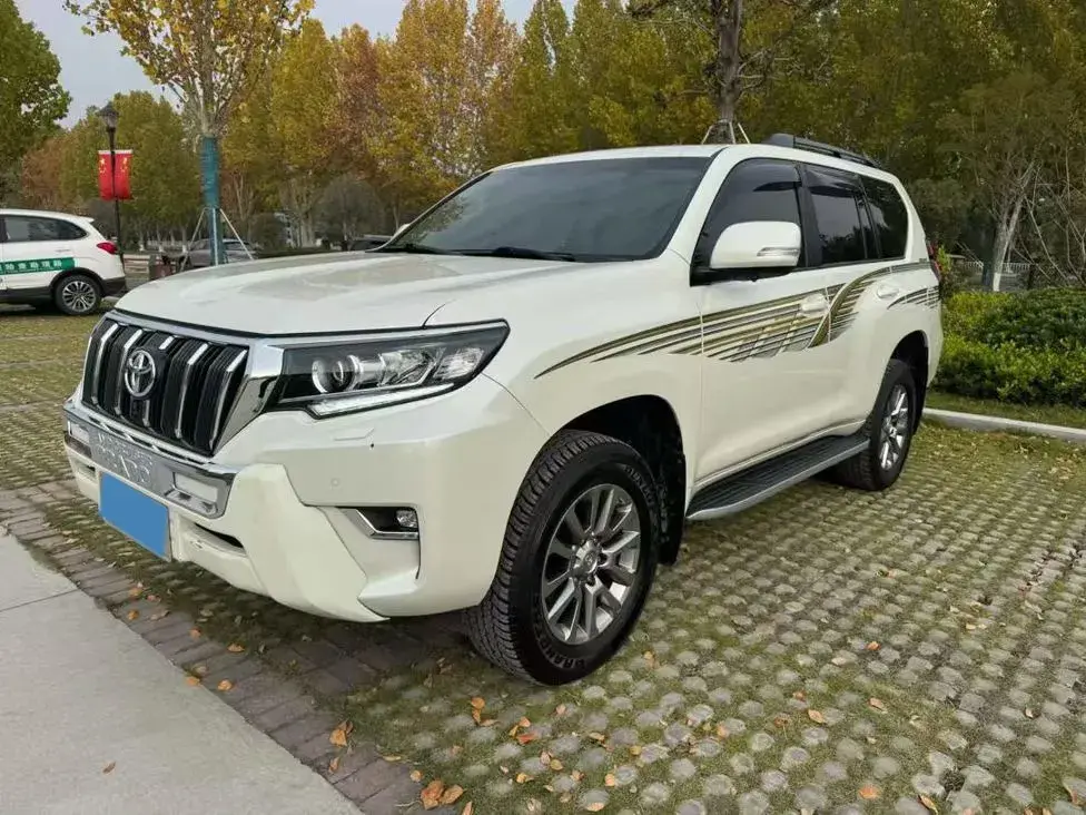 2018 Toyota Land Cruiser Prado 3.5L 280HP V6 6AT
