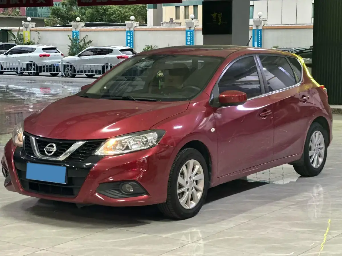 2019 Nissan Tiida 1.6L 126HP L4 CVT