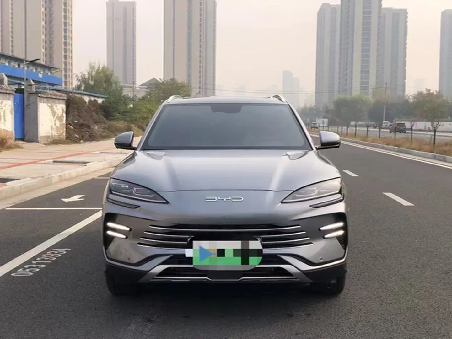 2023 BYD SONG thumbnail 3