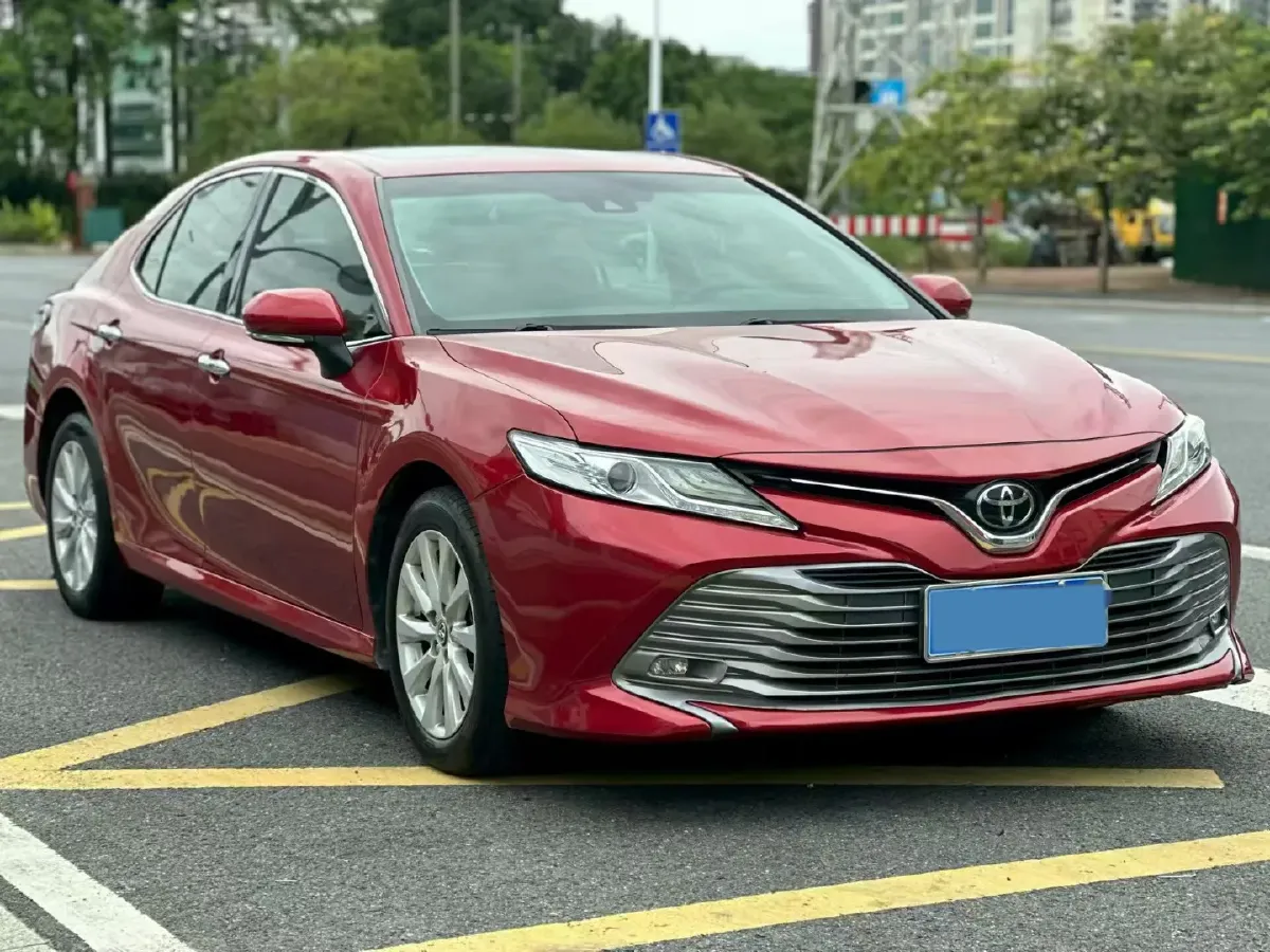 2018 Toyota Camry 2.0L 169HP L4 6AT,autocango,china used car exporter,china ev exporter,chinese used car exporter,chinese used ev exporter