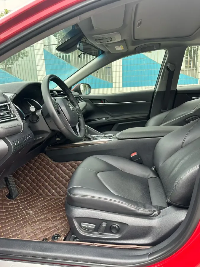 2018 Toyota Camry 2.0L 169HP L4 6AT,autocango,china used car exporter,china ev exporter,chinese used car exporter,chinese used ev exporter