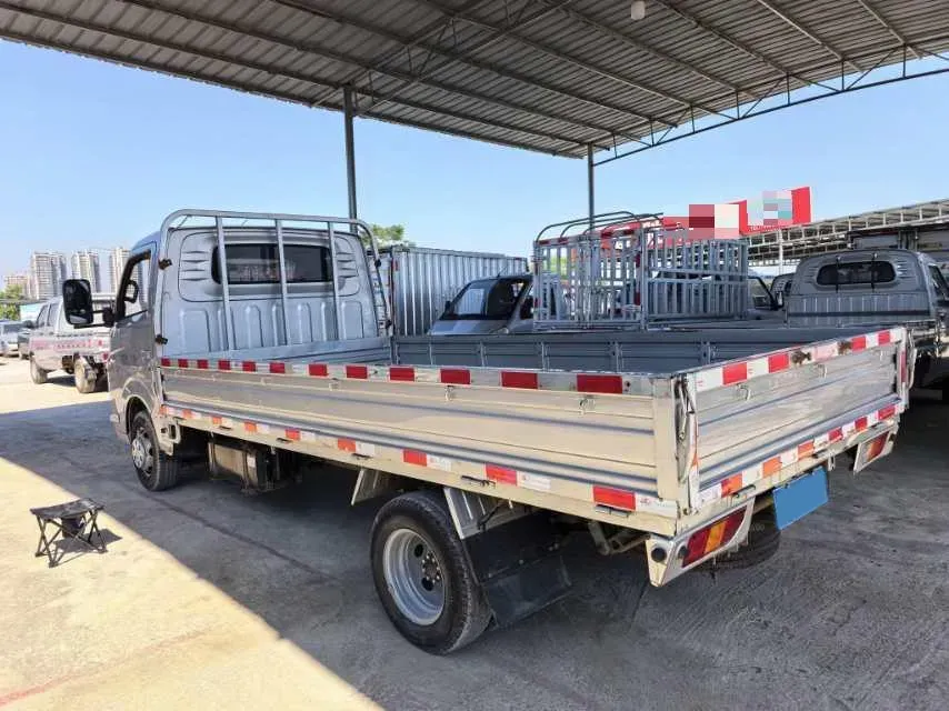 2023 WuLing Loong Truck 2.0L 136HP L4 5MT,autocango,china used car exporter,china ev exporter,chinese used car exporter,chinese used ev exporter