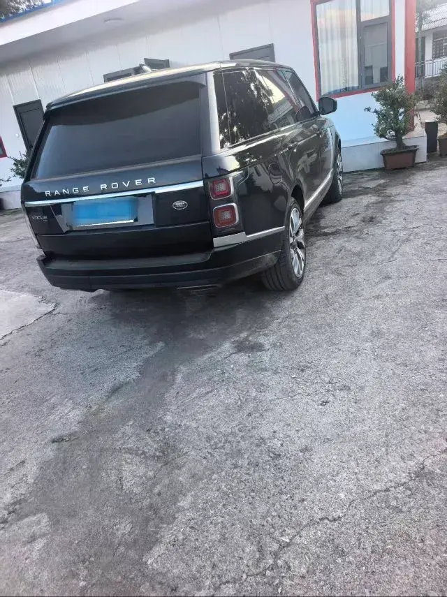 2021 LAND ROVER thumbnail 2