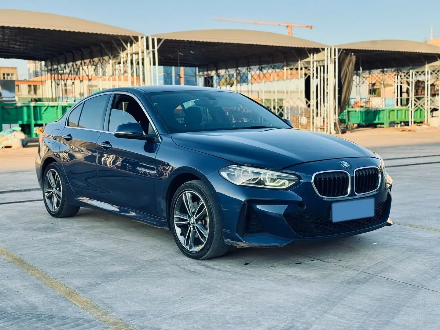 2022 BMW 1 thumbnail 2