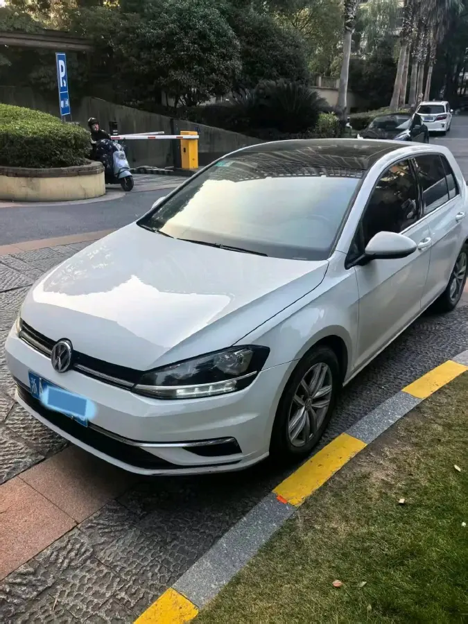 2018 Volkswagen Golf 1.4T 131HP L4 7DCT