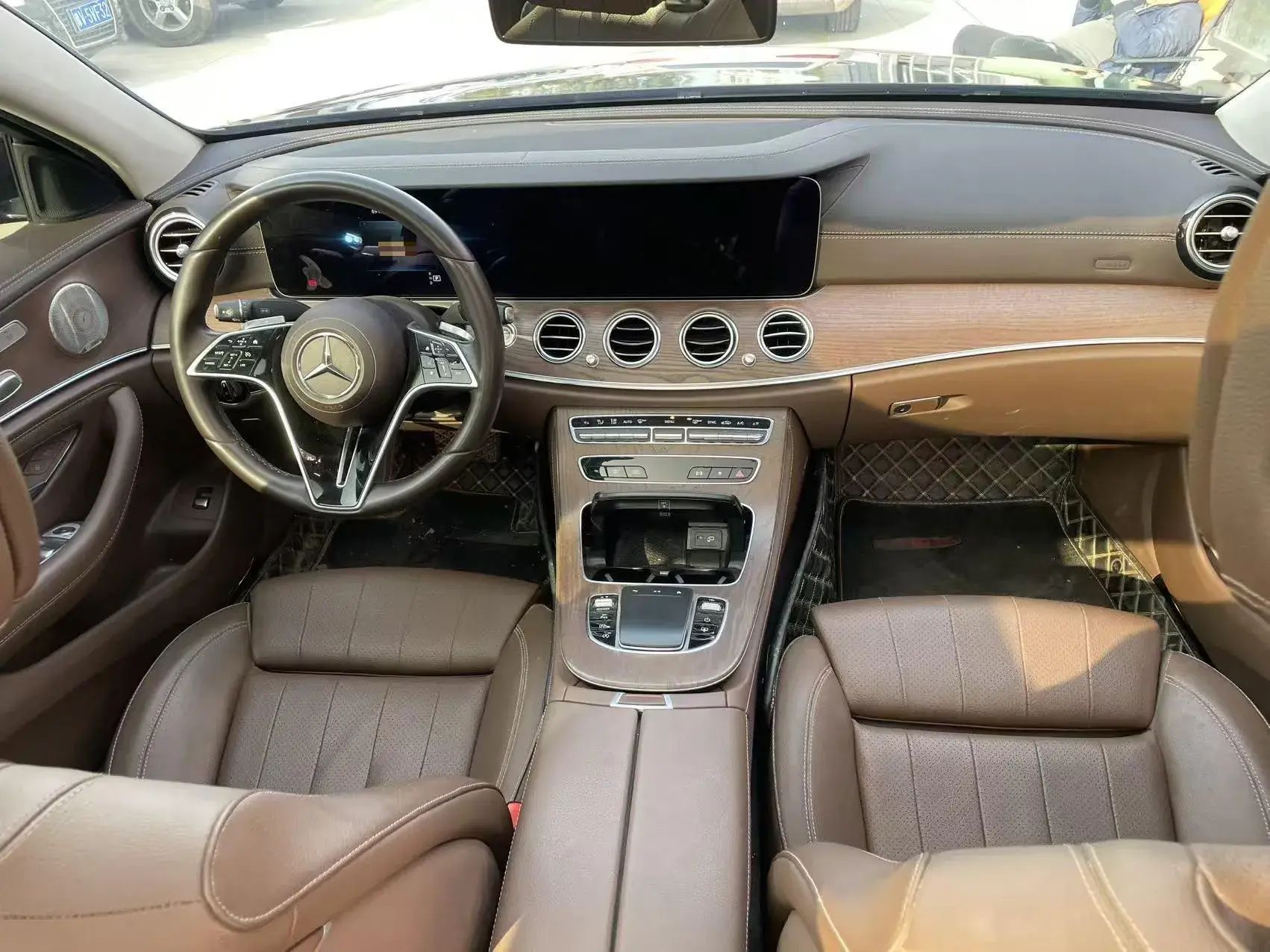 2022 MERCEDES-BENZ E thumbnail 4