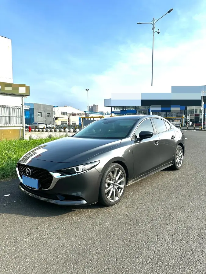 2020 Mazda 3 Axela 2.0L 158HP L4 6AT