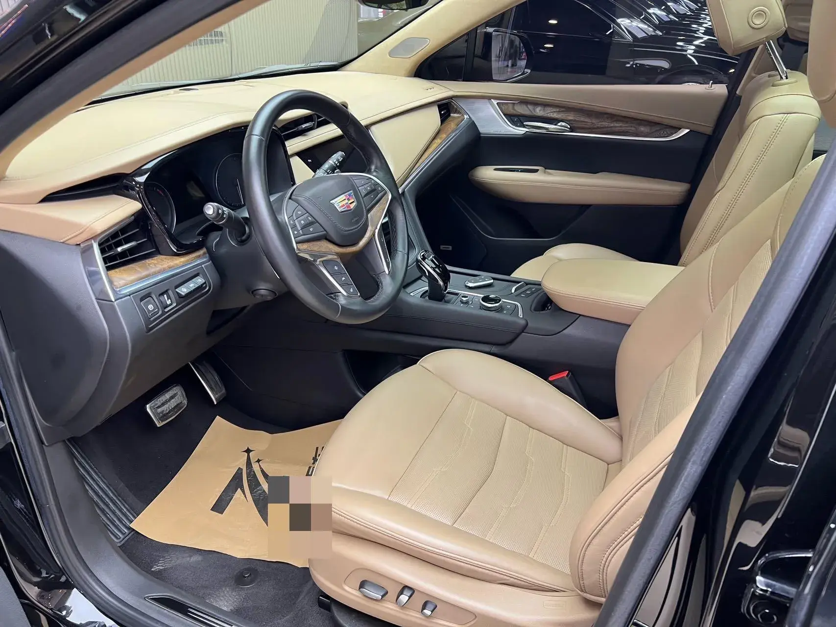 2022 CADILLAC XT5 thumbnail 4