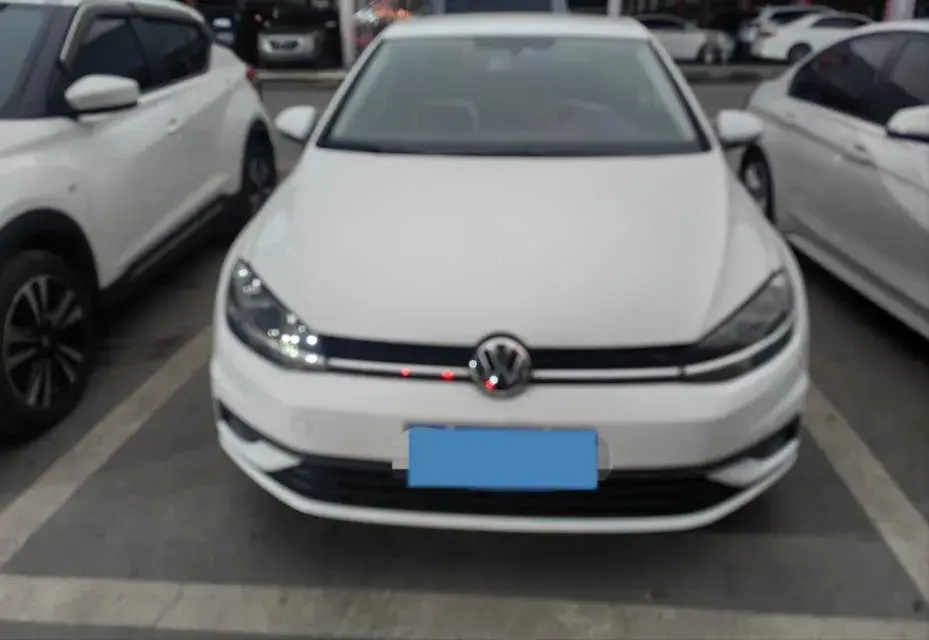 2018 VOLKSWAGEN GOLF thumbnail 2