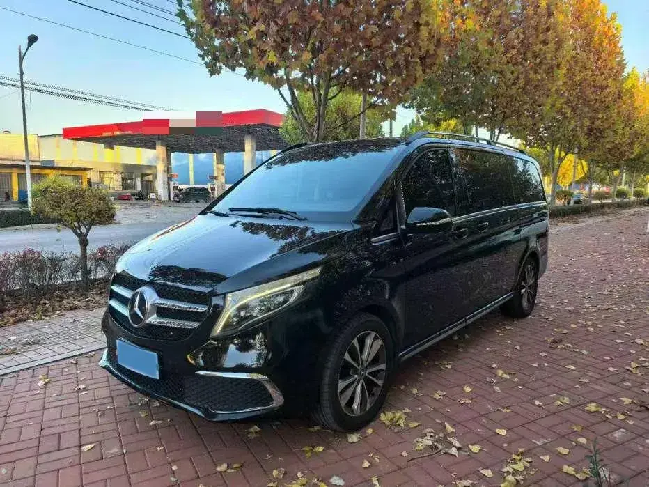 2021 Mercedes-Benz V Class 2.0T 211HP L4 9AT