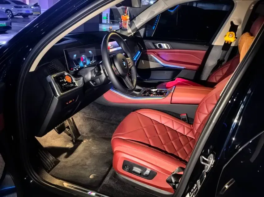 2025 BMW X3 2.0T 258HP L4 8AT,autocango,china used car exporter,china ev exporter,chinese used car exporter,chinese used ev exporter