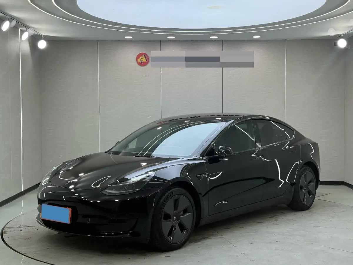 2022 Tesla Model 3 BEV 60KWH