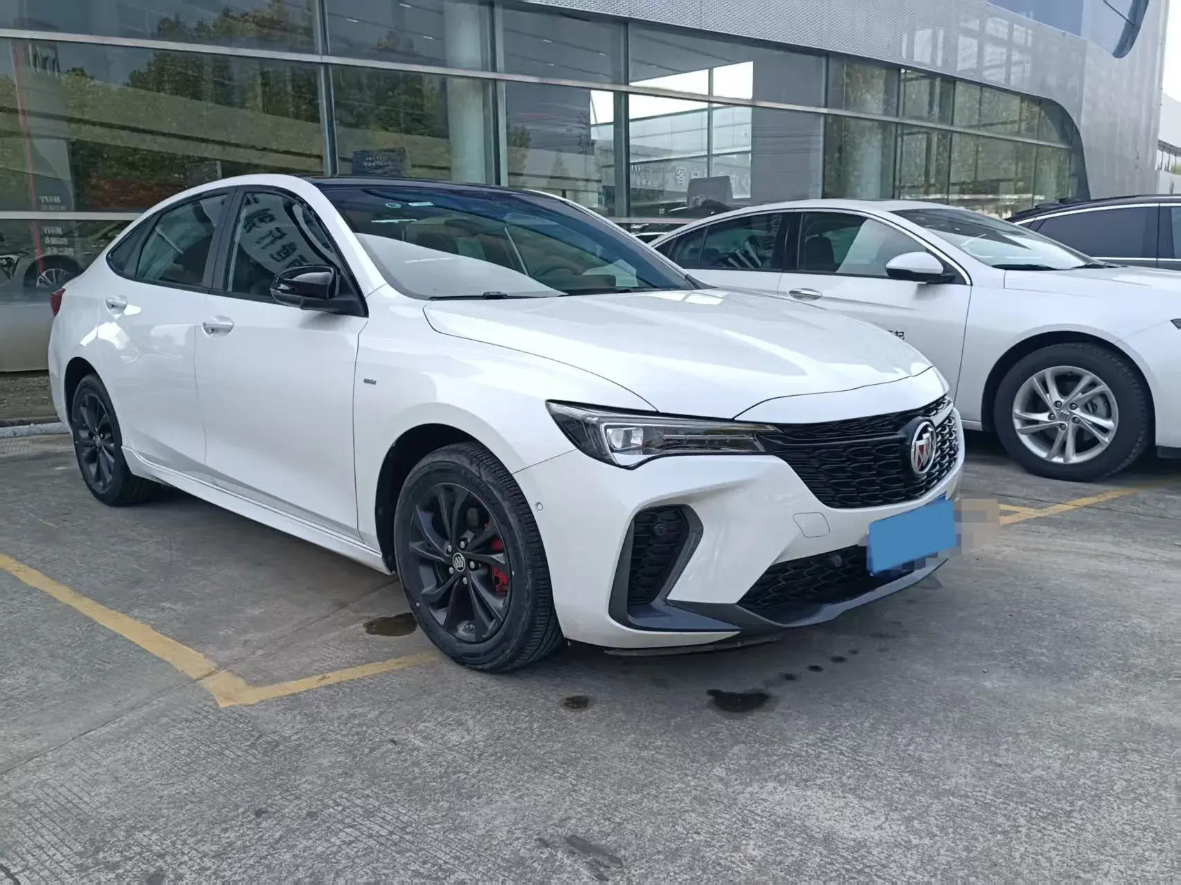 2023 BUICK VERANO thumbnail 2