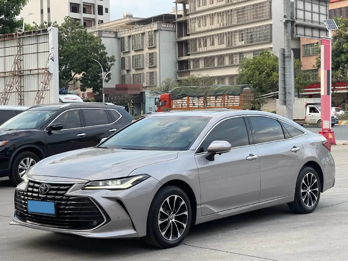 2022 Toyota Avalon 2.5L 209HP L4 8AT,autocango,china used car exporter,china ev exporter,chinese used car exporter,chinese used ev exporter