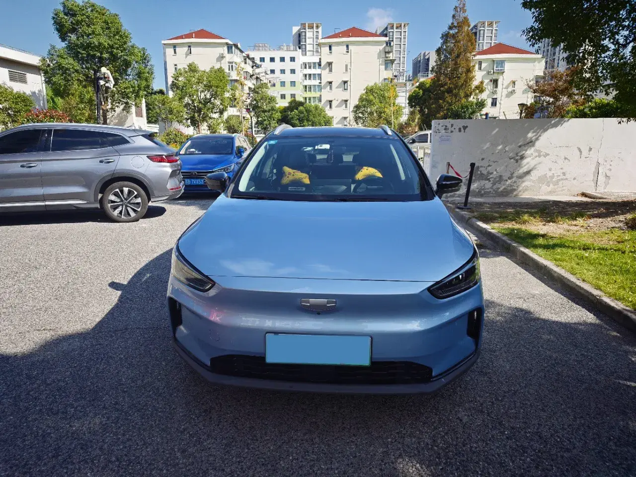 2020 GEOMETRY C thumbnail 2