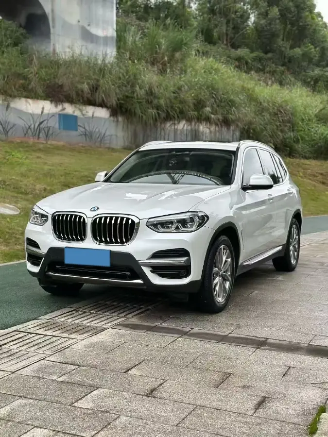 2021 BMW X3 2.0T 224HP L4 8AT