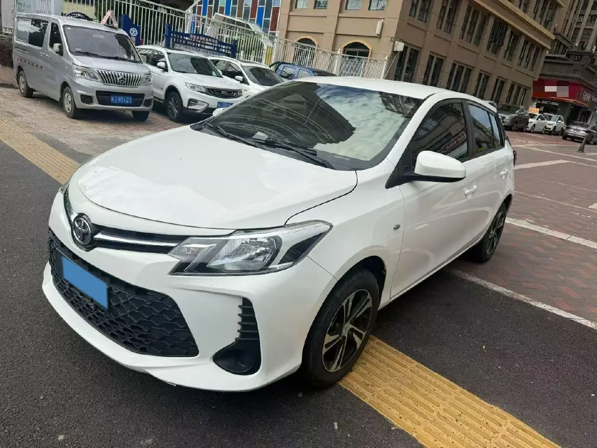 2021 Toyota Vios FS 1.5L 112HP L4 CVT