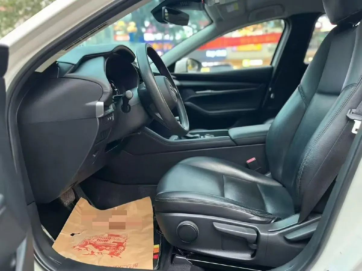 2020 Mazda 3 Axela 1.5L 117HP L4 6AT,autocango,china used car exporter,china ev exporter,chinese used car exporter,chinese used ev exporter