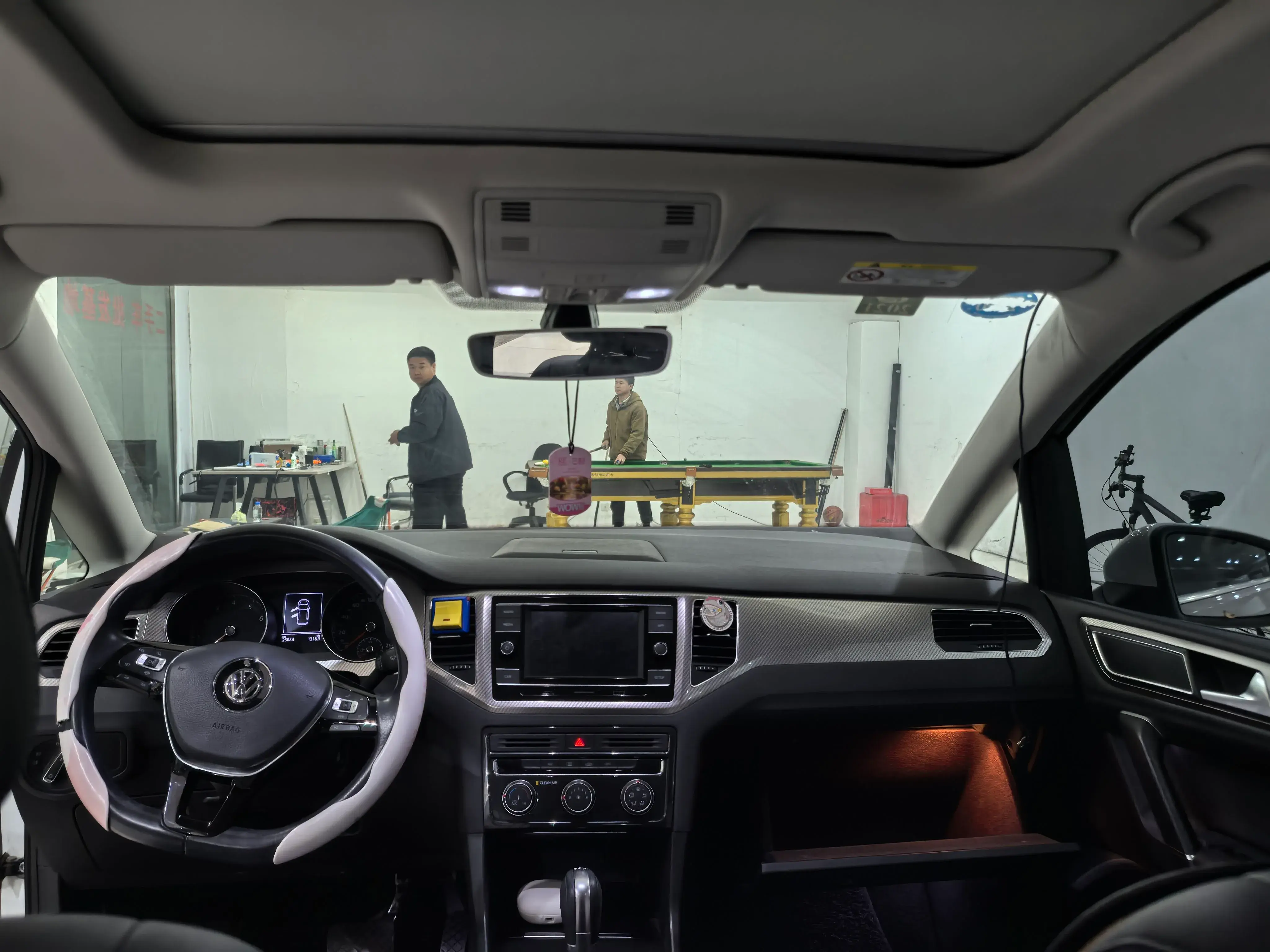 2019 VOLKSWAGEN GOLF thumbnail 4