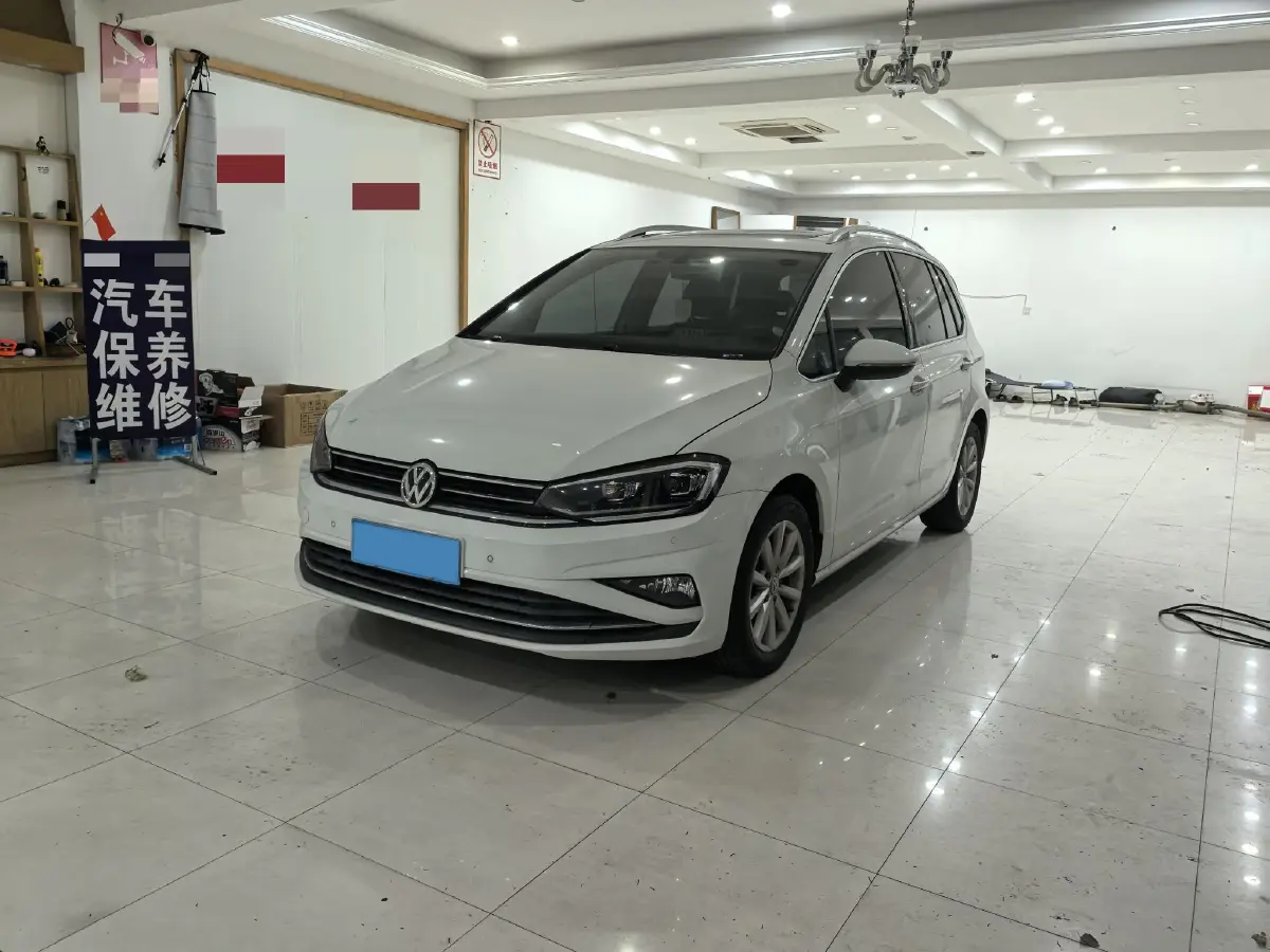 2019 Volkswagen Golf Sportsvan 1.4T 150HP L4 7DCT