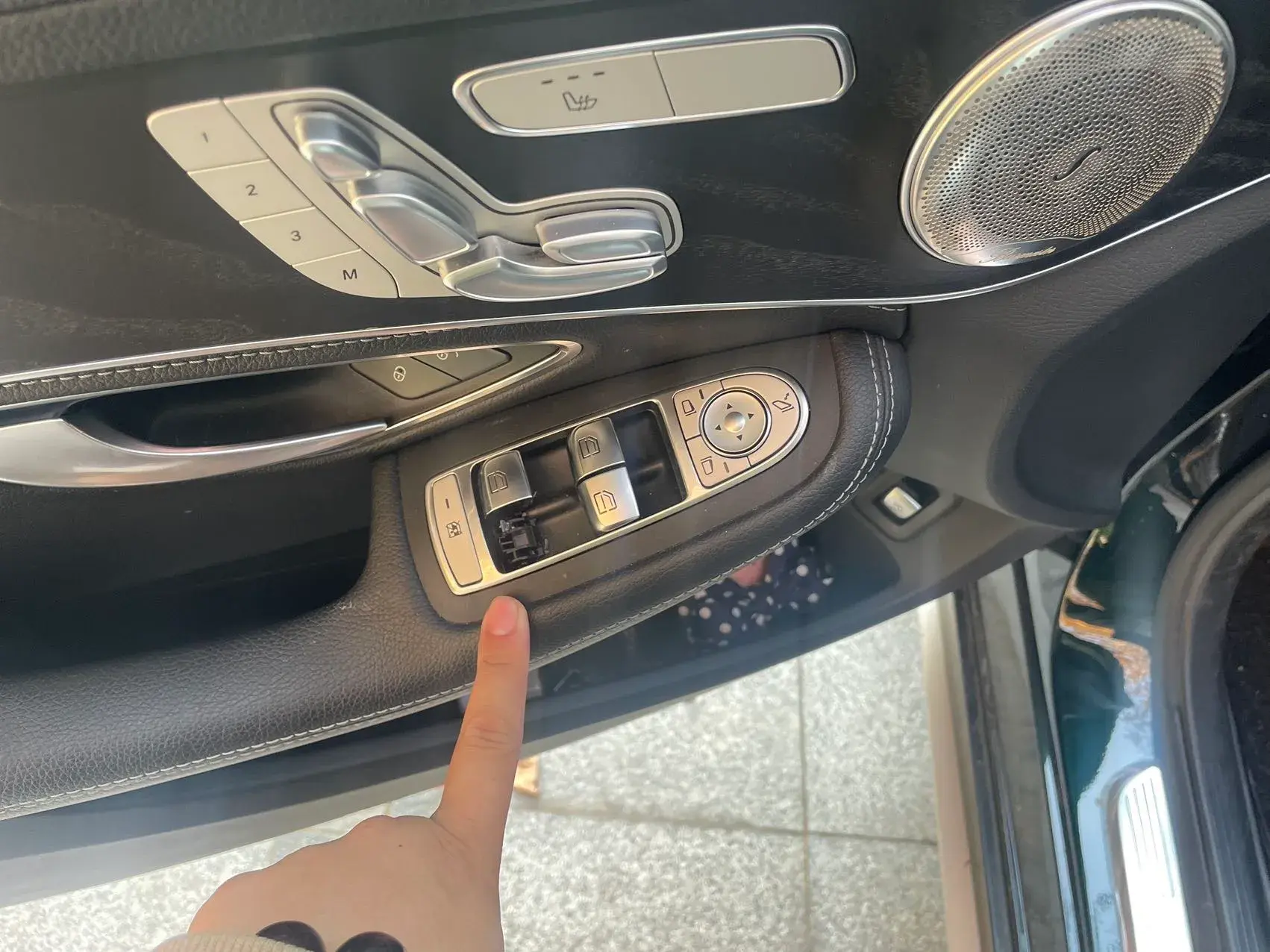 2020 MERCEDES-BENZ C thumbnail 4