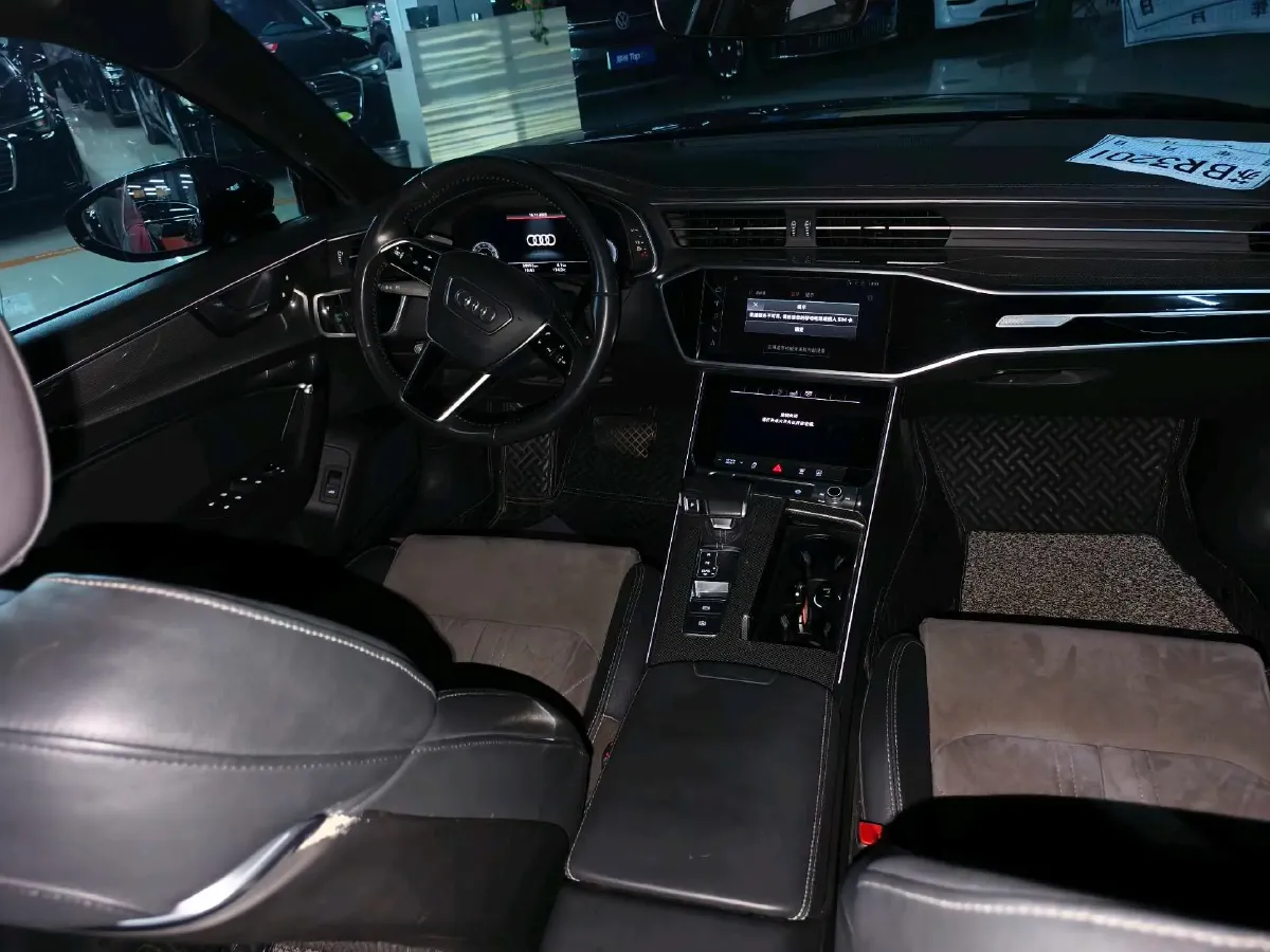 2020 Audi A6L 2.0T 224HP L4 7DCT,autocango,china used car exporter,china ev exporter,chinese used car exporter,chinese used ev exporter