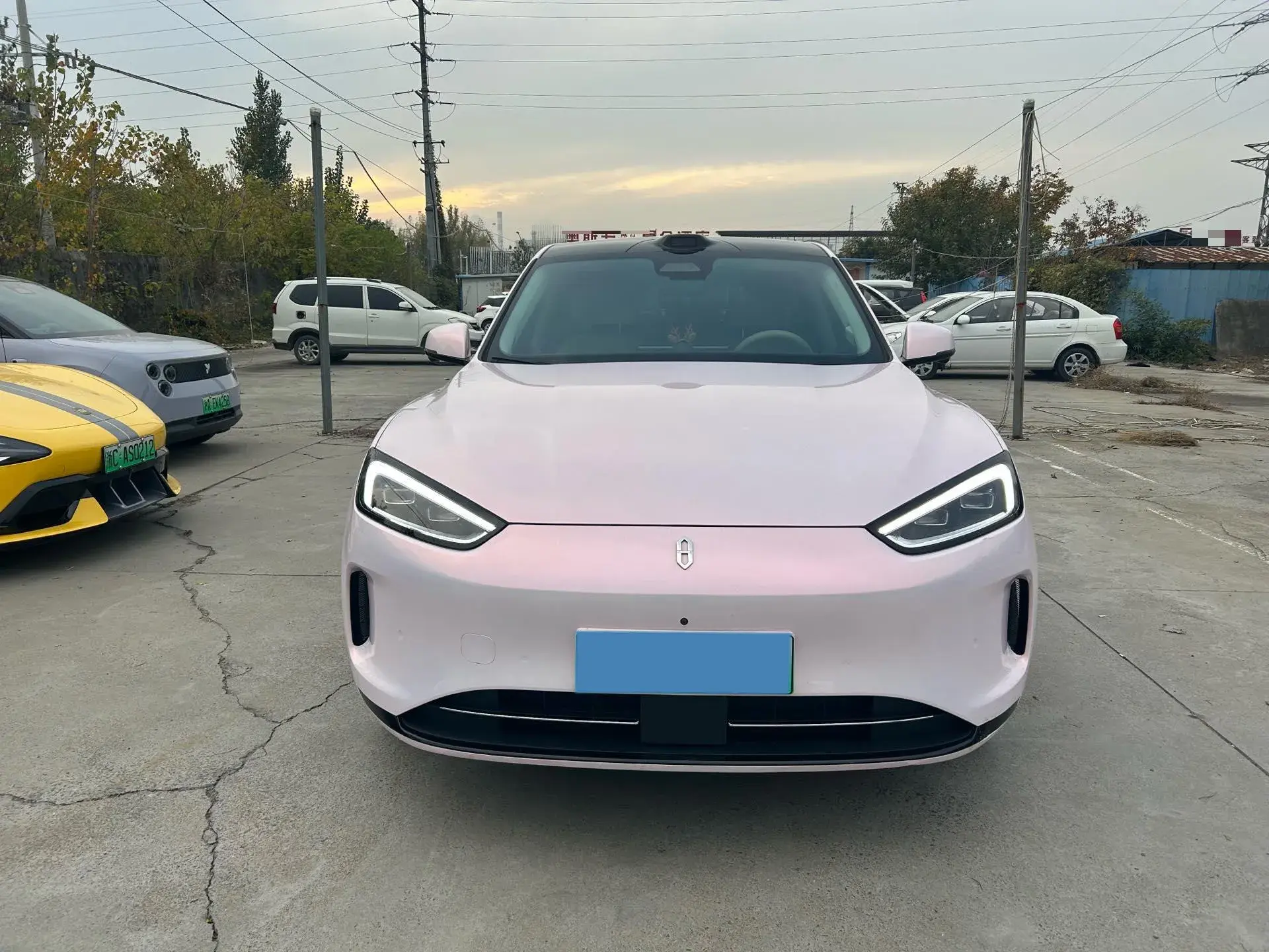 2024 AITO AITO thumbnail 3