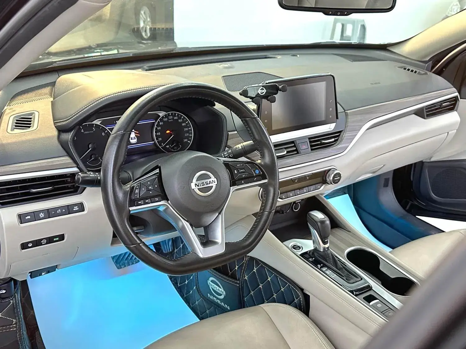 2021 NISSAN TEANA thumbnail 4