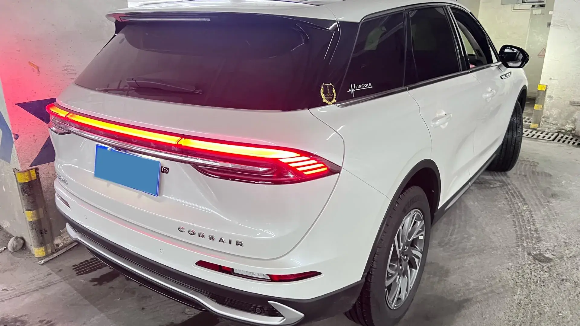 2024 LINCOLN CORSAIR thumbnail 4