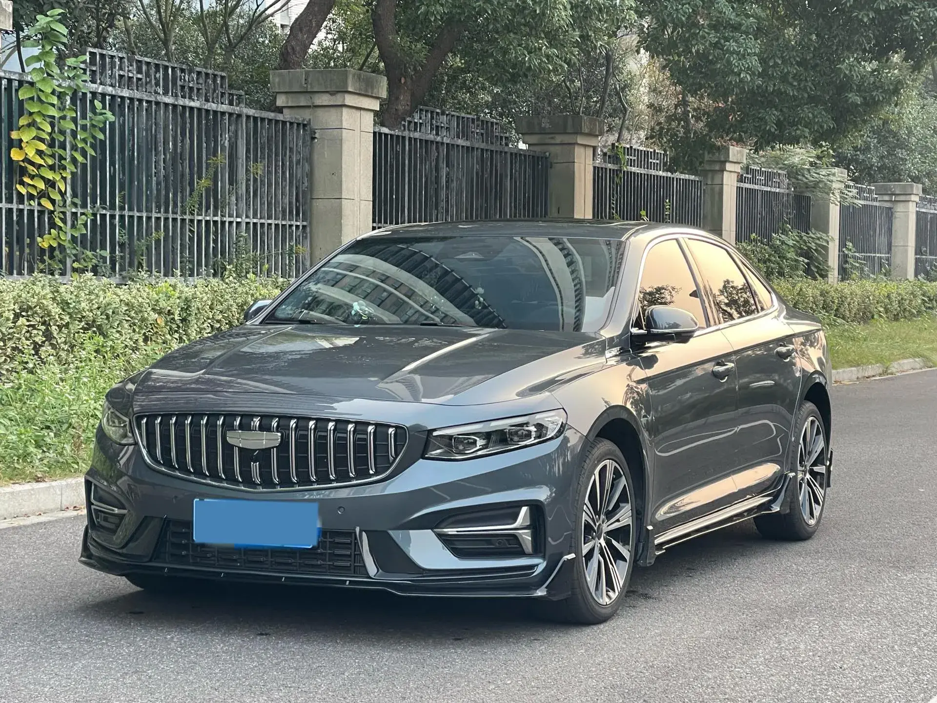 2025 GEELY PREFACE view 1