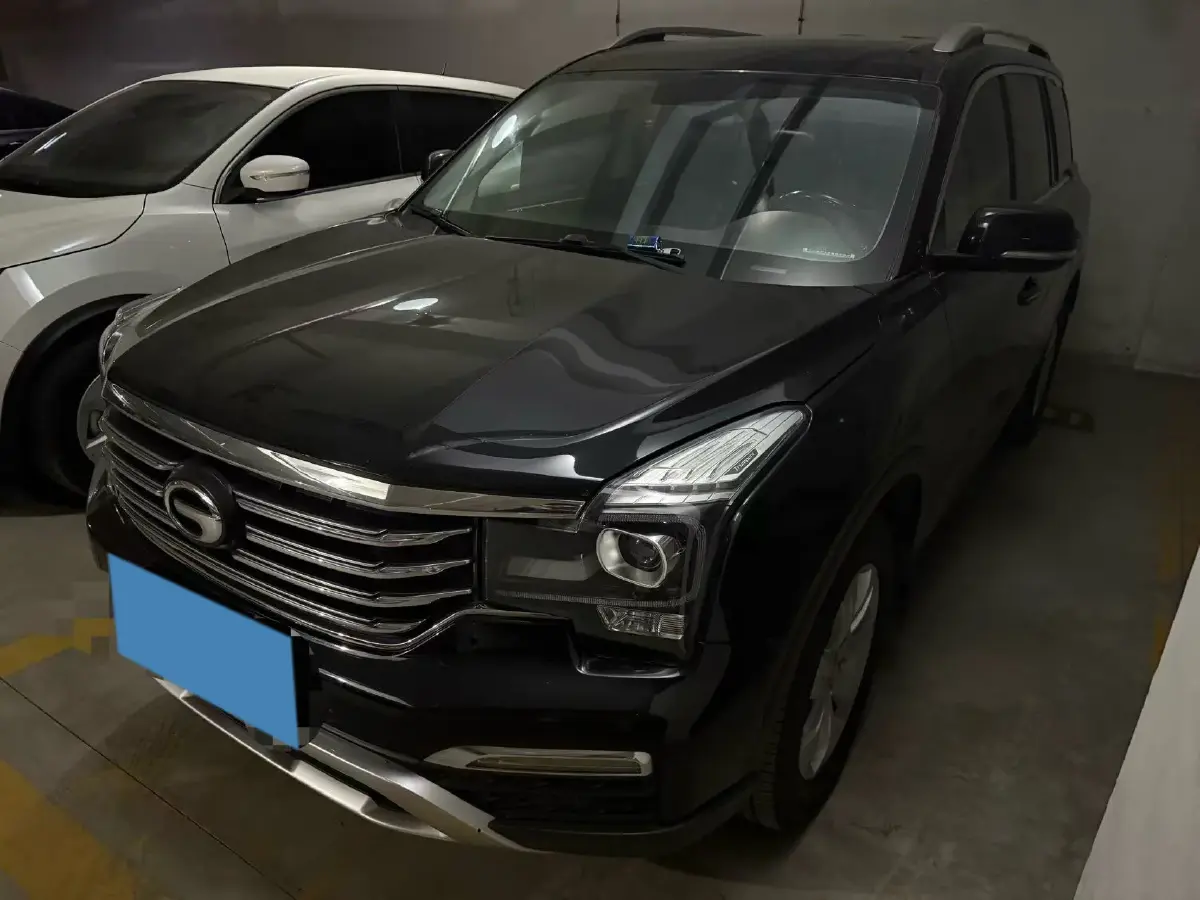 2017 GAC Trumpchi GS8 2.0T 201HP L4 6AT