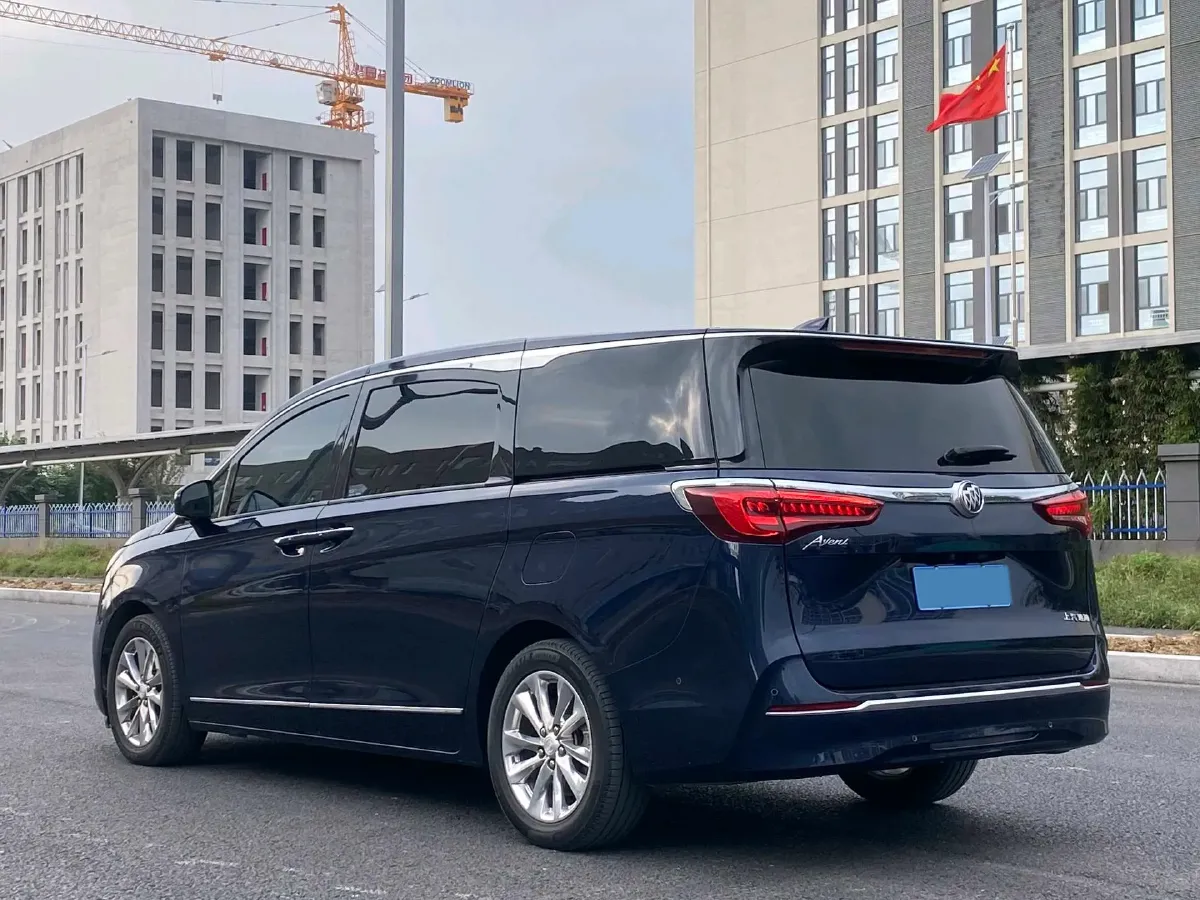 2020 Buick GL8 2.0T 237HP L4 9AT,autocango,china used car exporter,china ev exporter,chinese used car exporter,chinese used ev exporter