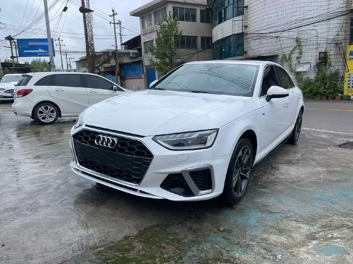 2020 Audi A4L 2.0T 150HP L4 7DCT