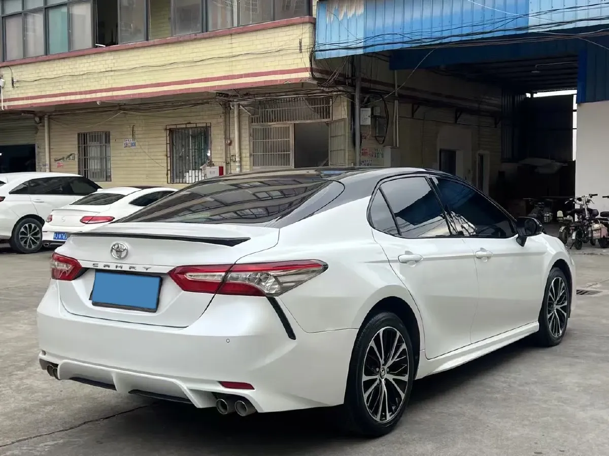 2019 Toyota Camry 2.5L 209HP L4 8AT,autocango,china used car exporter,china ev exporter,chinese used car exporter,chinese used ev exporter