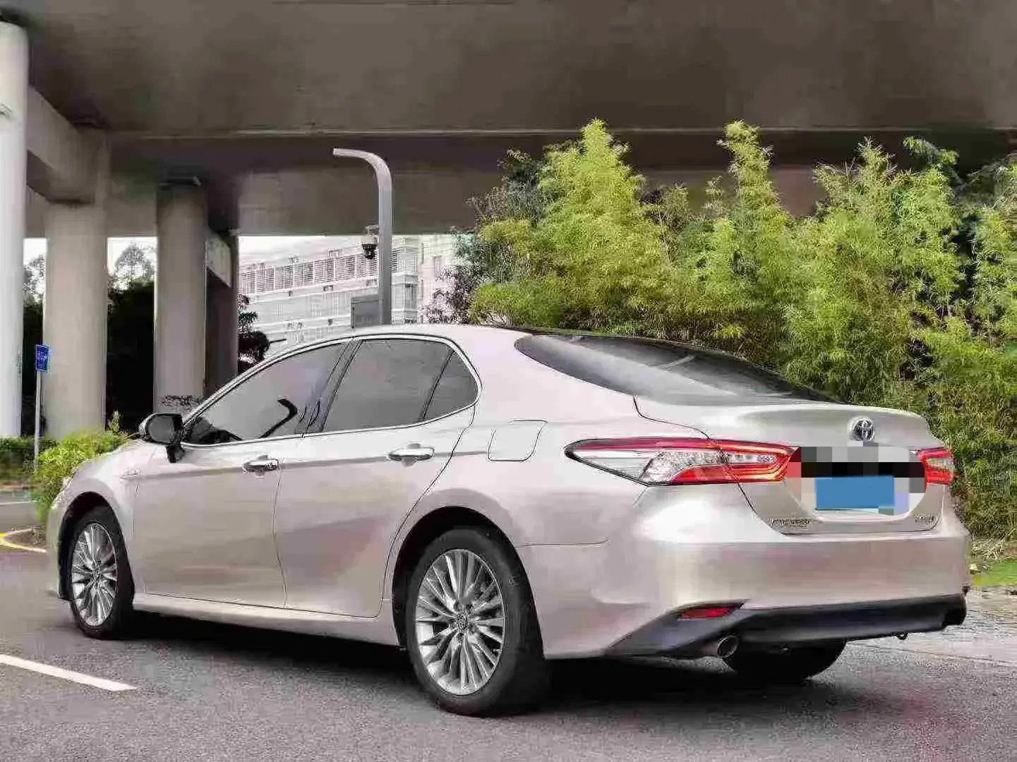 2019 TOYOTA CAMRY thumbnail 4