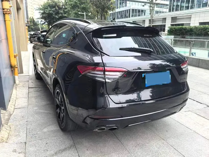 2016 Maserati Levante 3.0T 350HP V6 8AT,autocango,china used car exporter,china ev exporter,chinese used car exporter,chinese used ev exporter