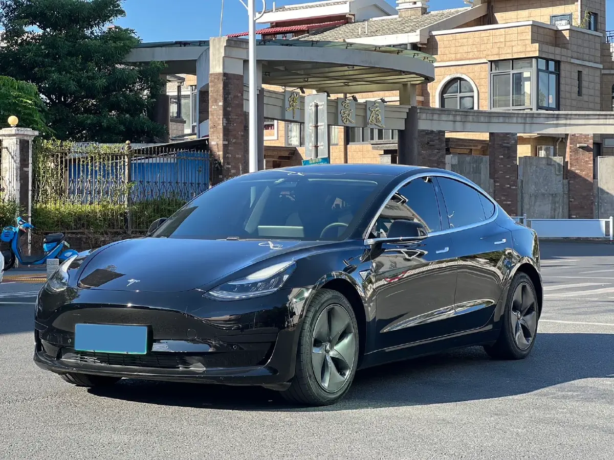 2020 Tesla Model 3 BEV 52KWH 2020 Tesla Model 3 BEV 52KWH
