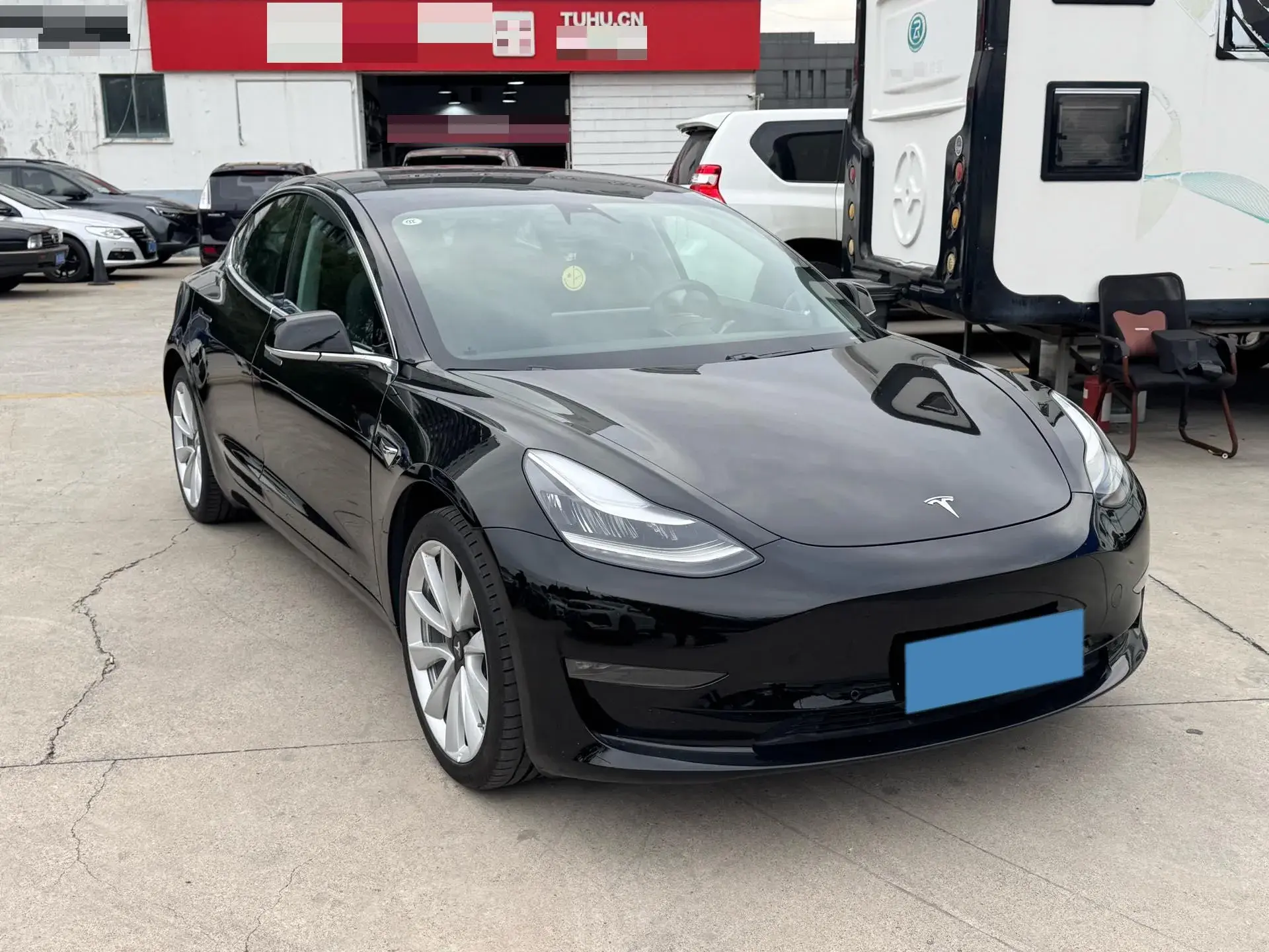 2019 TESLA MODEL thumbnail 3