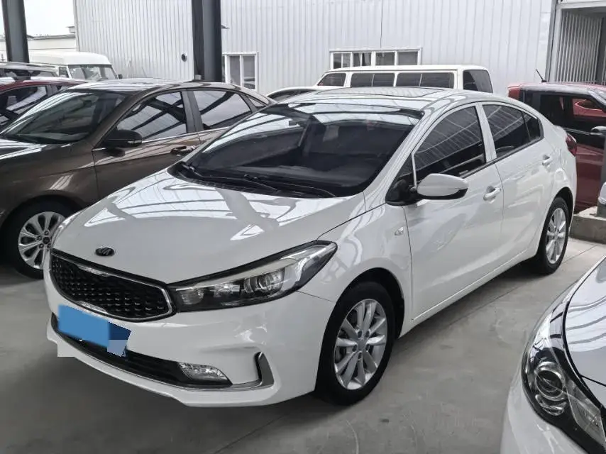 2017 KIA K3 view 1