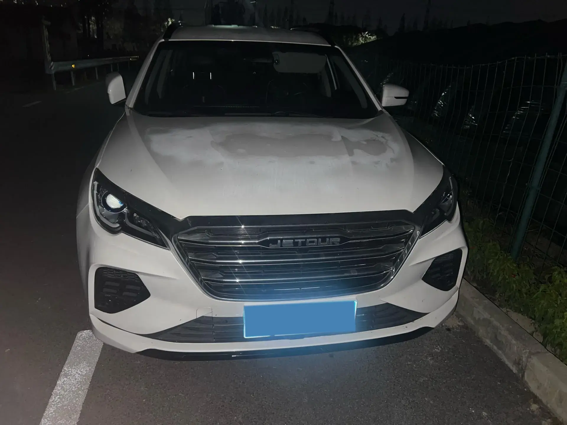 2022 JETOUR X70 thumbnail 4