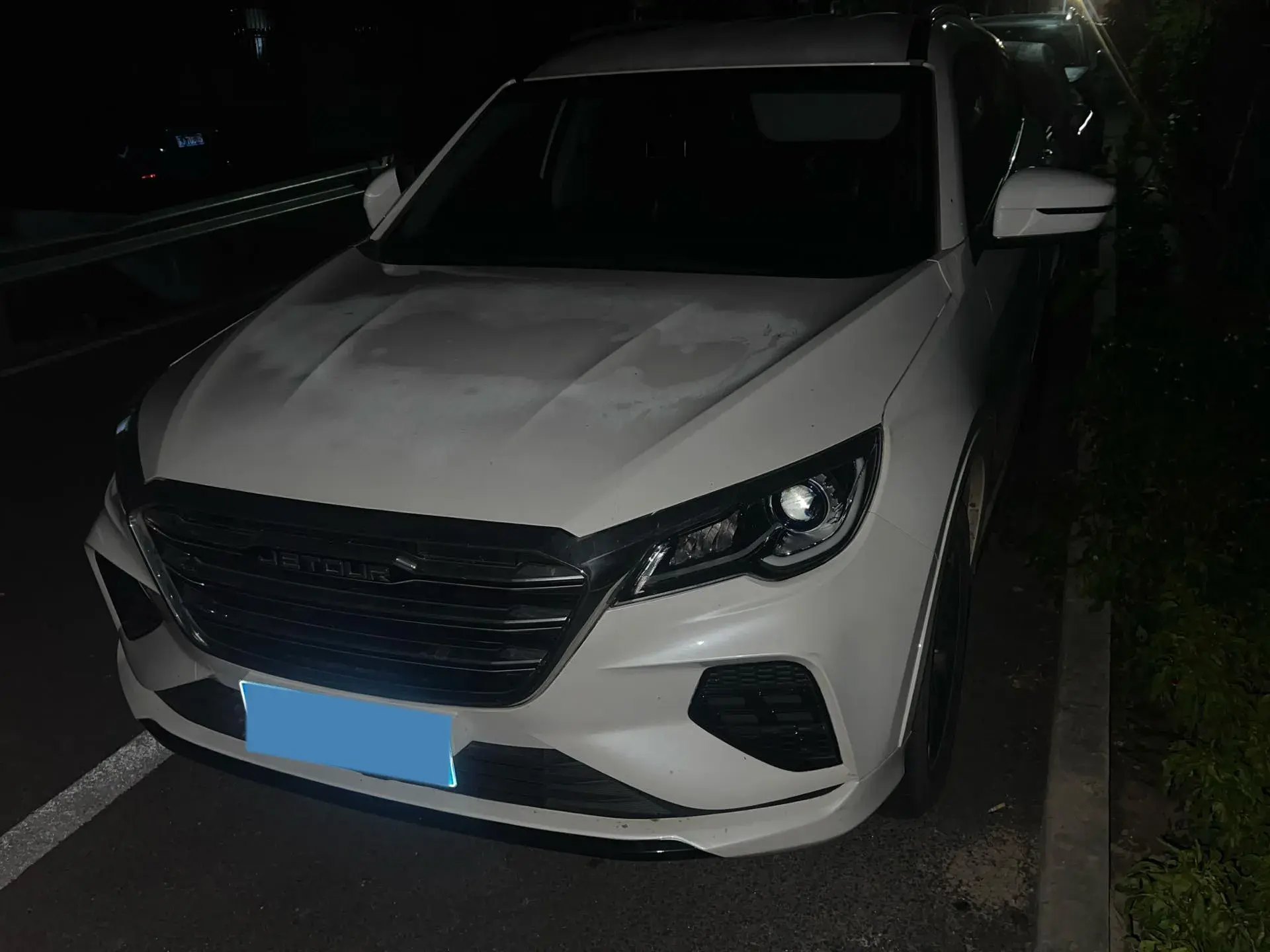 2022 JETOUR X70 thumbnail 2